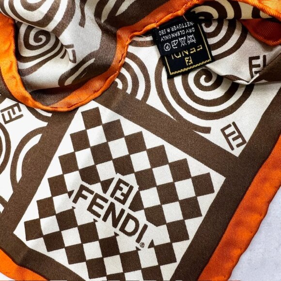 Unused  Fendi 100% Silk Scarf Satin 34"x34 Ivery Brown Orange Made in Italy (22) - Picture 9 of 10